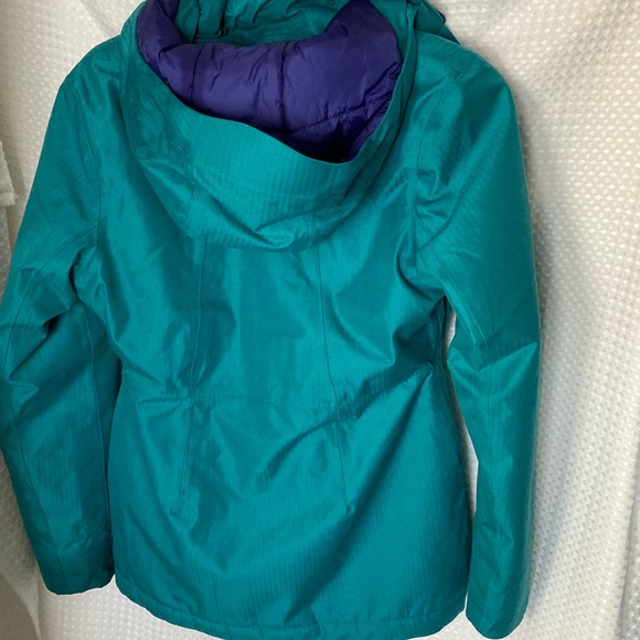 Women’s XS North Face winter coat - Picture 3 of 14